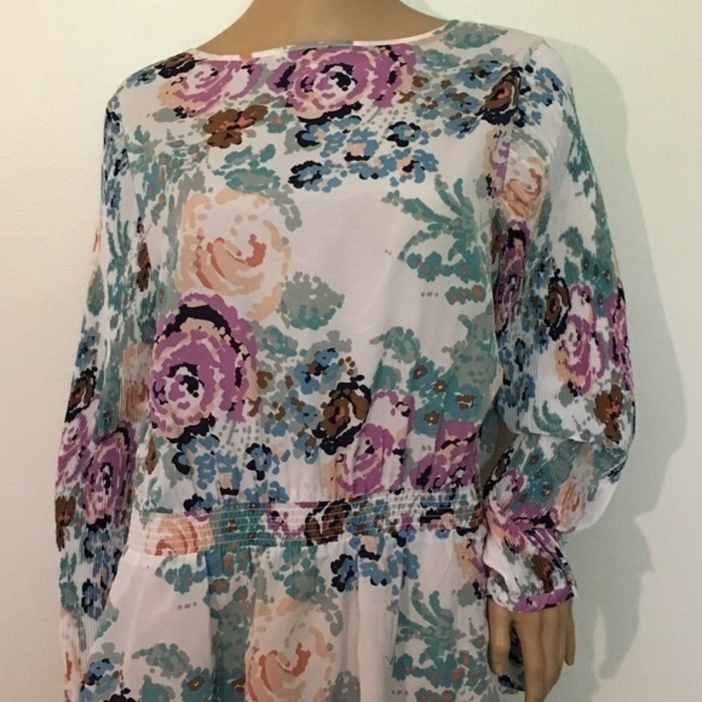 Black Rainn Floral Long Sleeve Blouse size 12
